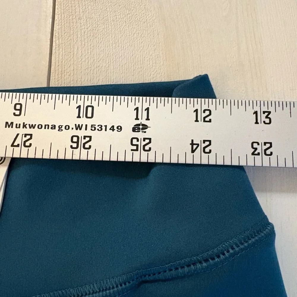 Adidas Women’s Leggings Size Small NWT Running Yoga Gym Workouts - Picture 10 of 13